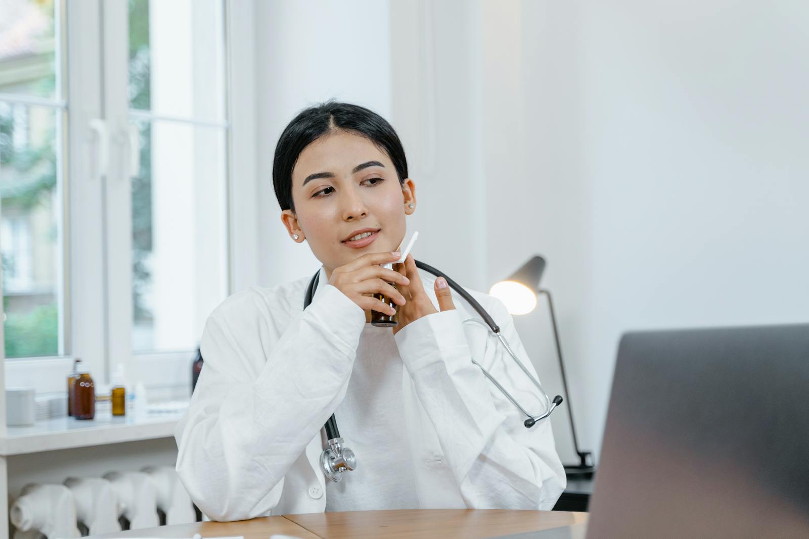 International patient receiving medical consultation in modern Chinese hospital